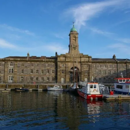 Royal William Yard. High Spec Apt. Plymouth Exterior photo