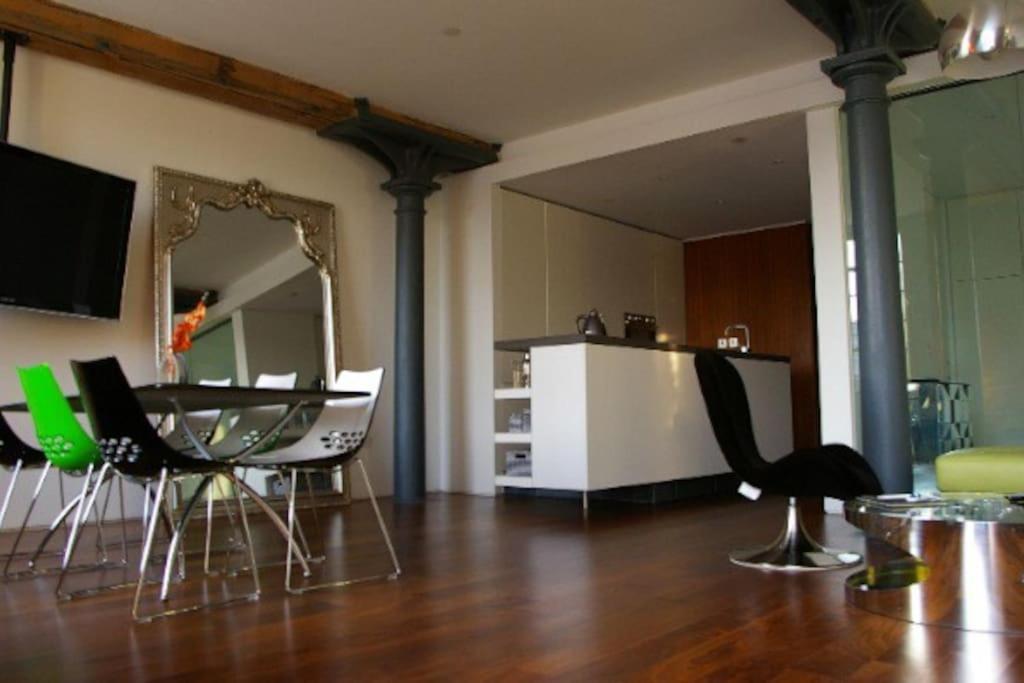Апартаменты Royal William Yard. High Spec Apt. *